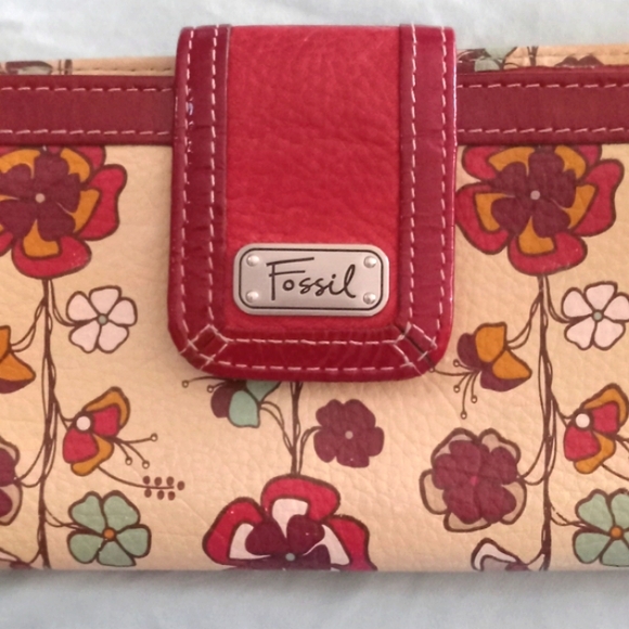 Vintage Fossil Leather Boho Wallet - Picture 12 of 12